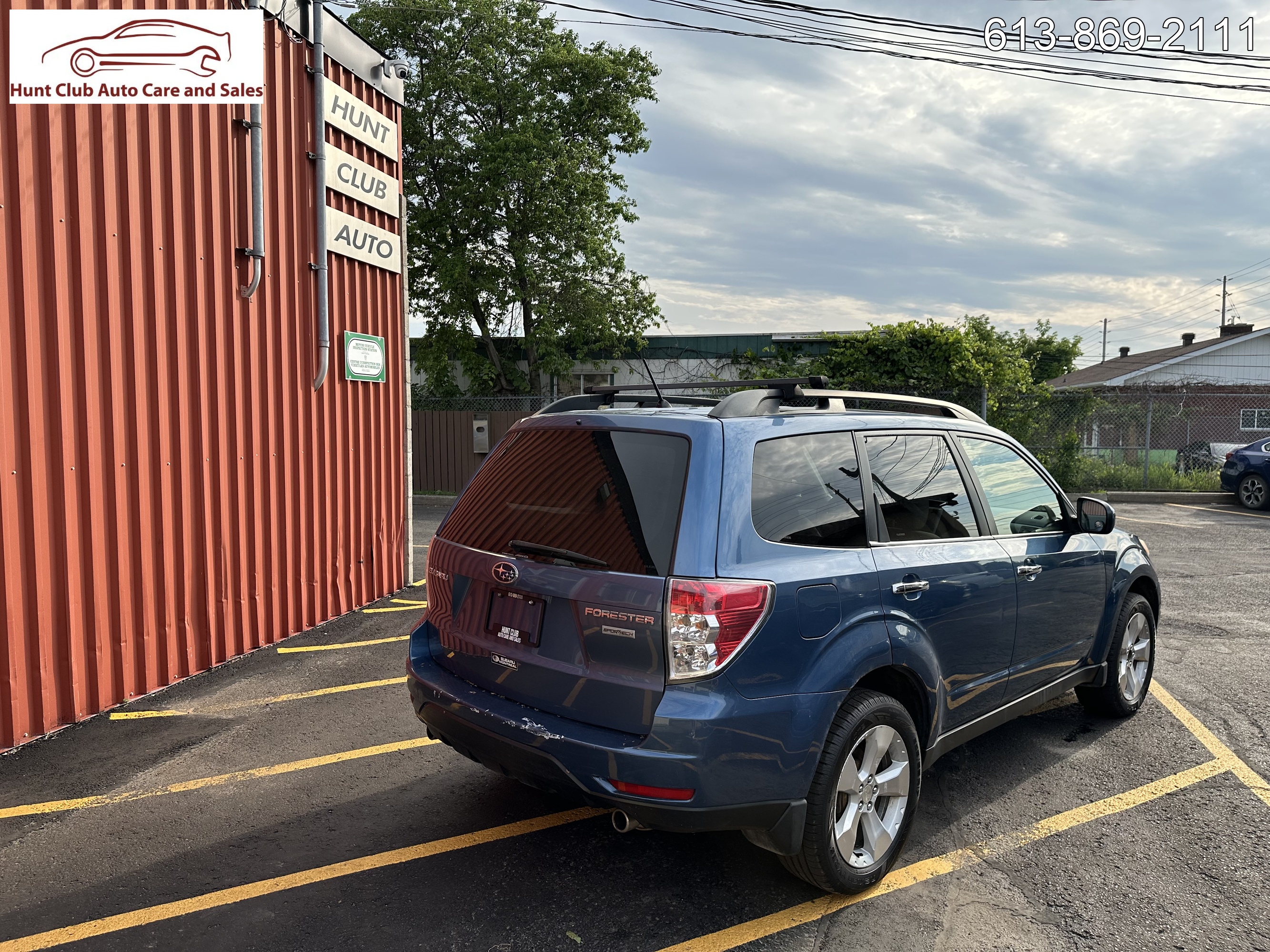 2010 Subaru Forester X Touring 5-Speed Manual photo 3